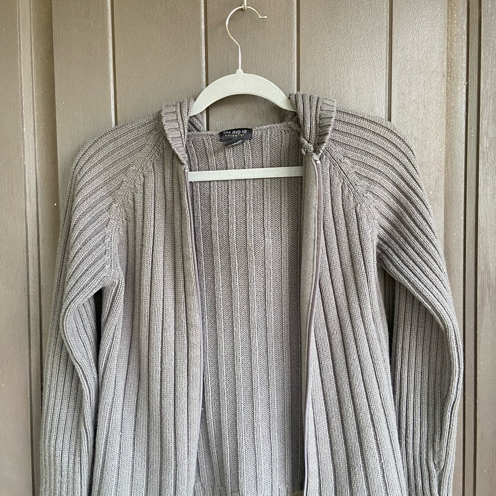 One Step Ahead Gray Textured Knit Cardigan Sweater